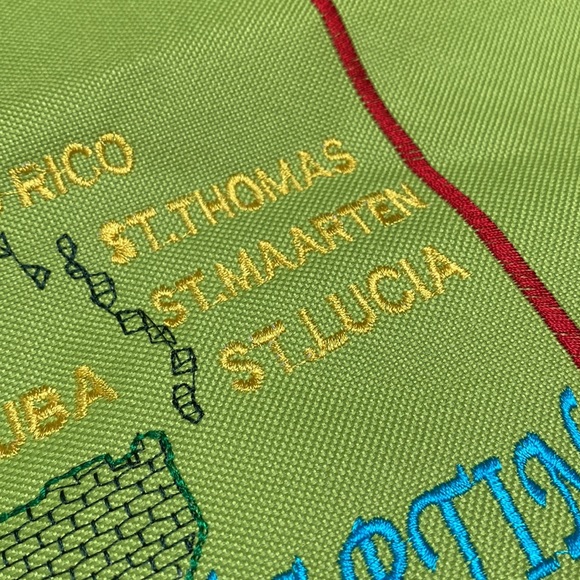 ๐HP๐ St. Martin Embroidered Beach Tote NWOT ๐ Green - Picture 7 of 11